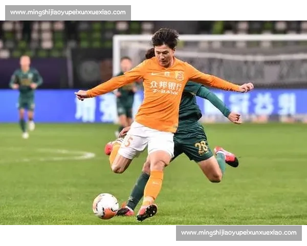 视频回顾武汉卓尔对阵绿城精彩瞬间全景解析战术与进球亮点深度盘点