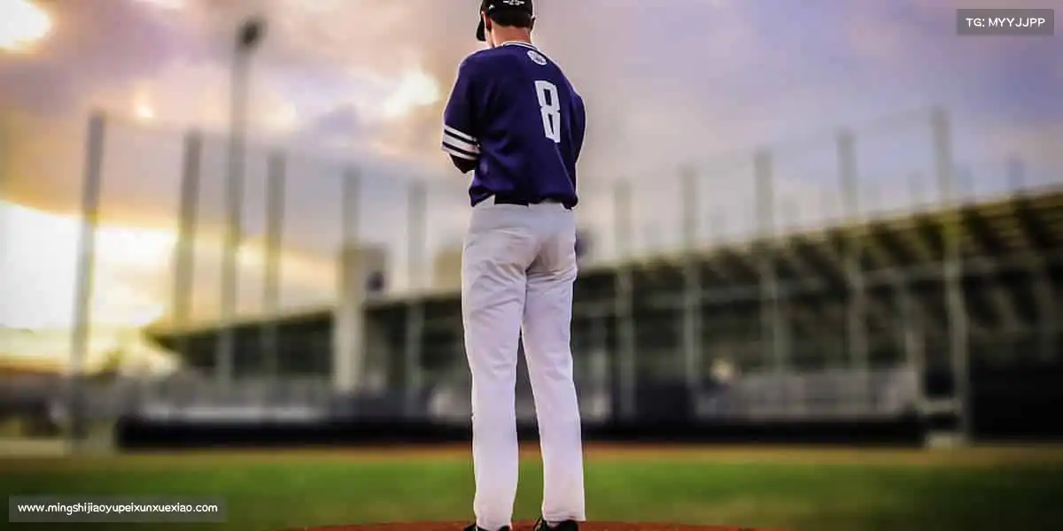 米兰官网🎾球拍扬起的瞬间，每一次对决都是新的挑战！